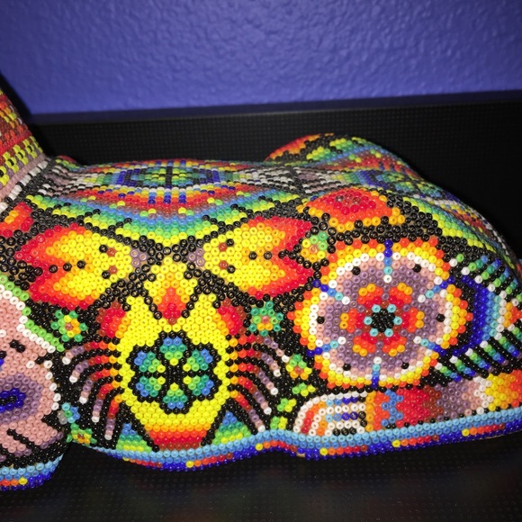 HUICHOL native art Jalisco Mexico signed sculpture - Picture 10 of 14